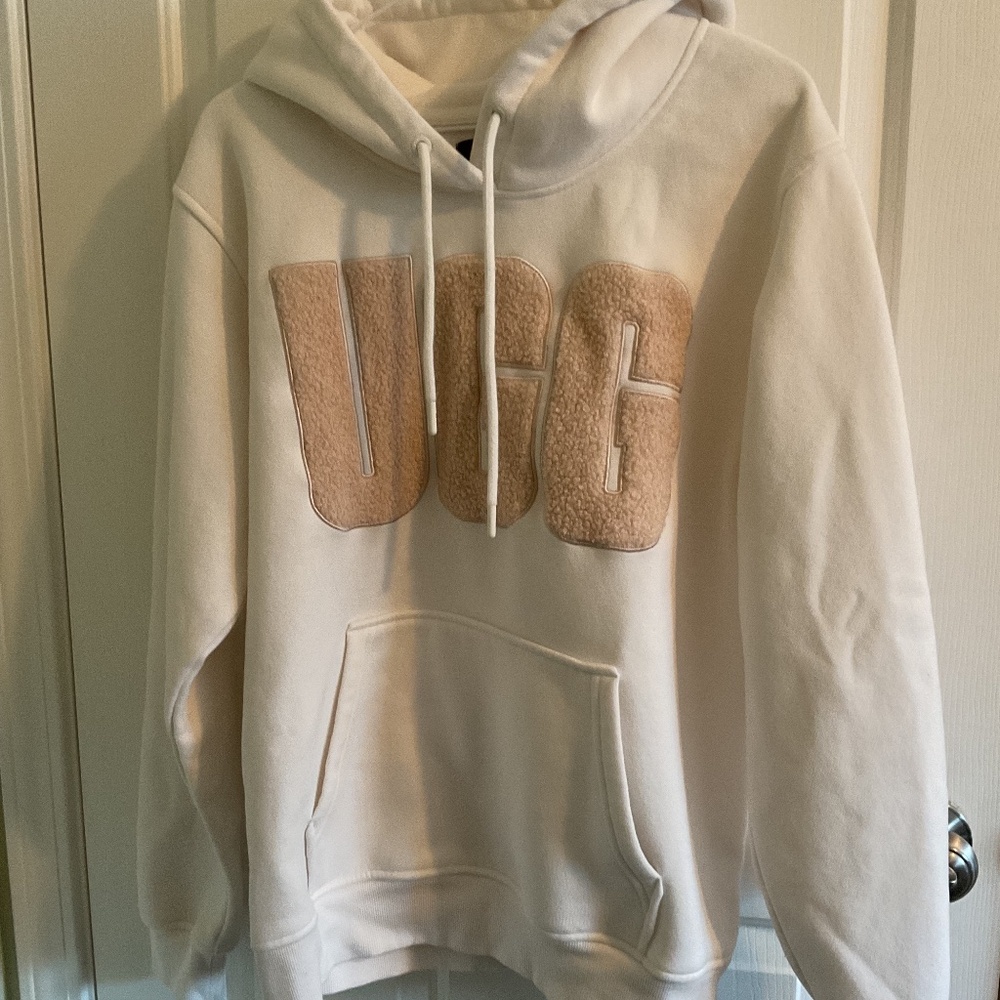 Women’s Ugg Sweatshirt